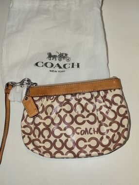 Coach Op Art Y2K  Signature Wristlet with Leather Trim , Hang Tag And Dusty